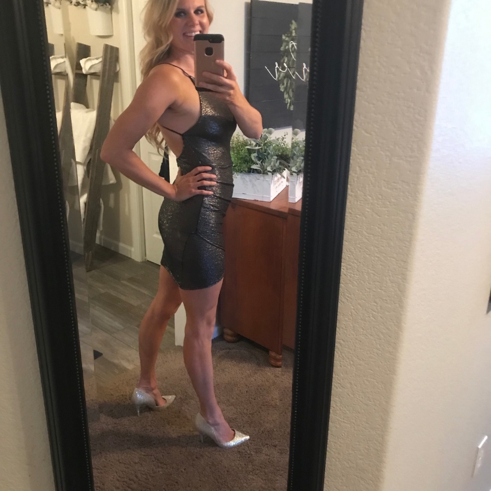 Forever 21 Black Vegas/Ladies Night Dress - Picture 2 of 3